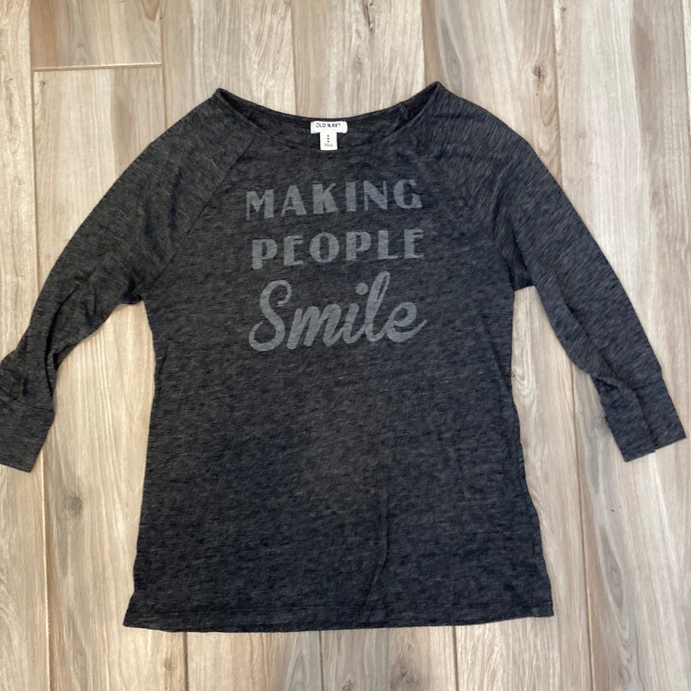 Old Navy 3 quarter length shirt